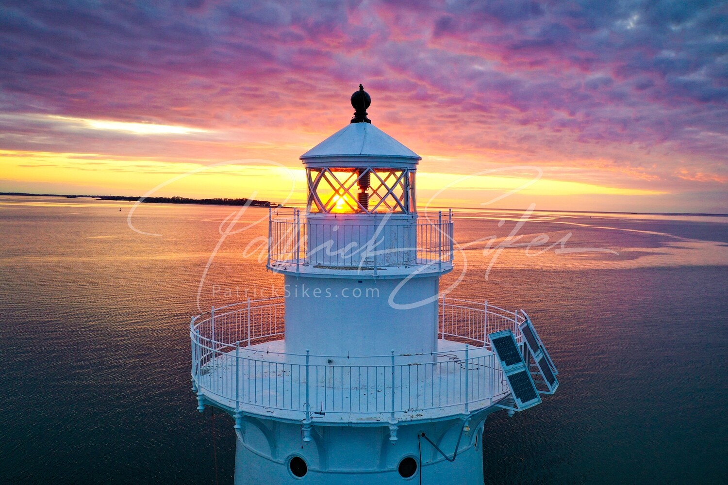 Green's Ledge Sunrise 24x36 Semi Gloss Aluminum