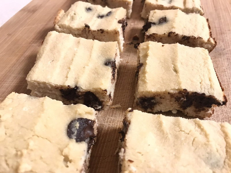 Chocolate Chip Protein Bars