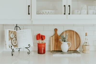 KITCHEN &amp; DINING
