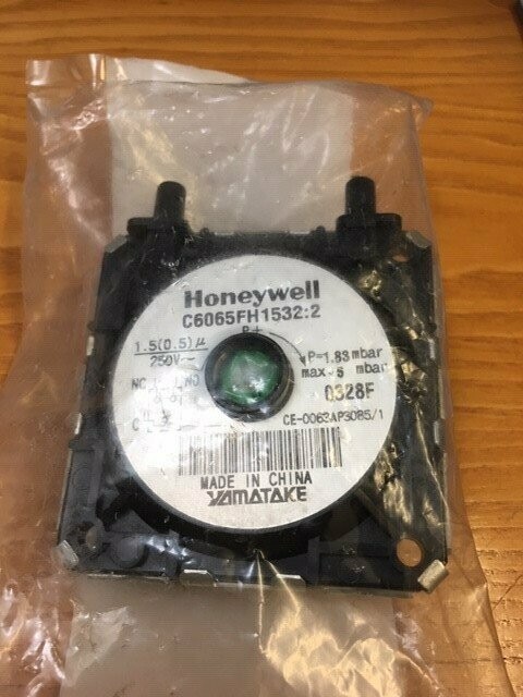 BIAS BI1376102 AIR PRESSURE SWITCH -