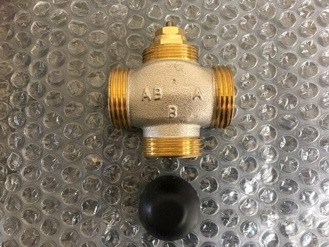 20317611 - 3 WAY MIXING VALVE (DHW SIDE) - Rhico