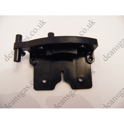 990373� - � SUPPORT PLATE� -� Ariston
