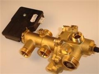 Ariston - 60078088  CHANGE OVER VALVE ASSY