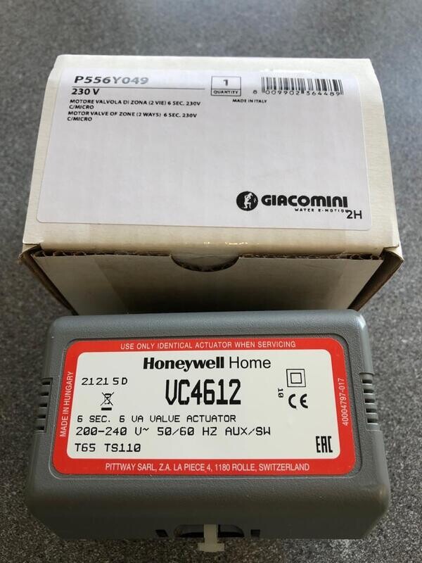 P556Y049 - Motorised 2 way Zone valve Head - Giacomini ( VC4612 )