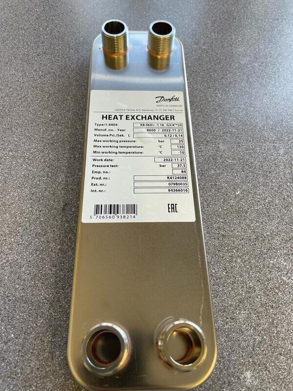 94364416 - XB 06H-1 16HP 3/4'' DHW plate - Danfoss