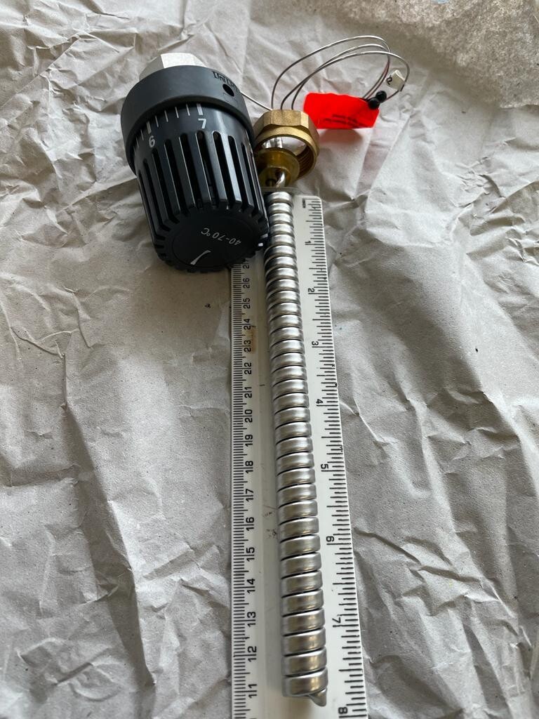 1343092 - Thermostatic Head 40-70oC - Oventrop