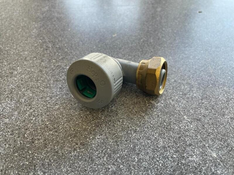 HD27/15 - 1/2" Bent Tap Connector - Hep2o