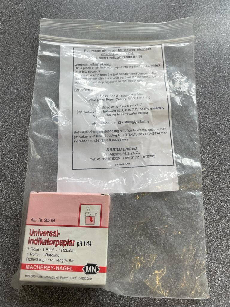 90204 - Universal indicator paper pH 1–14, reel