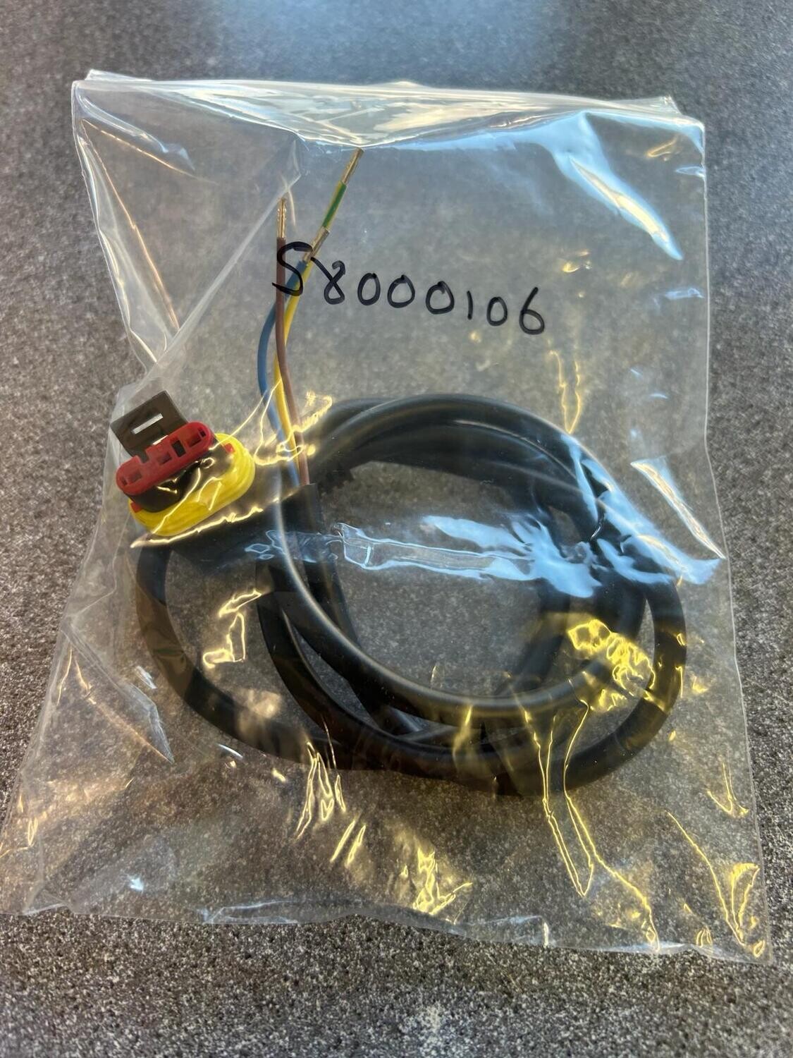 58000106 - Cable 90 degree Superseal UPM3 1m angled