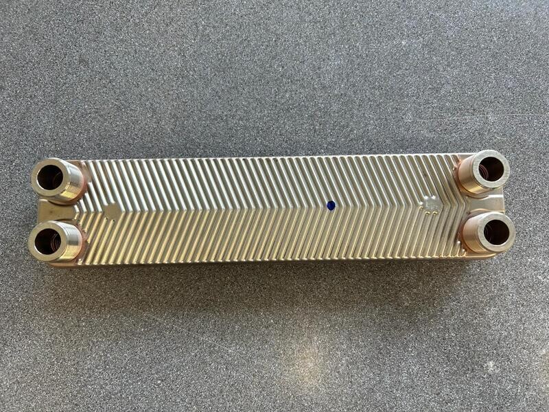 EVI_00244 - SWEP 20 PLATE HEAT EXCHANGER E8LAS