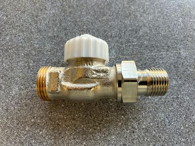 M80582.21 - Heimeier valve body