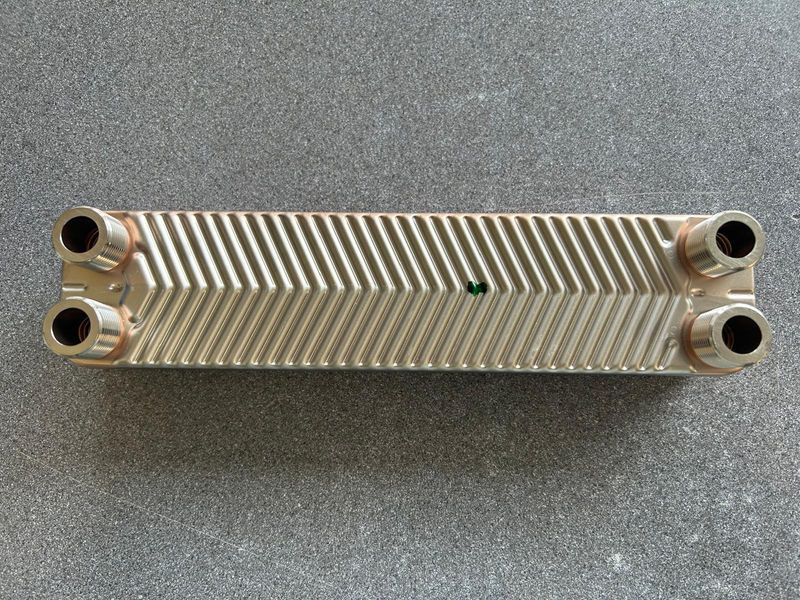 EVI_00237  - 20 PLATE HEAT EXCHANGER - Evi