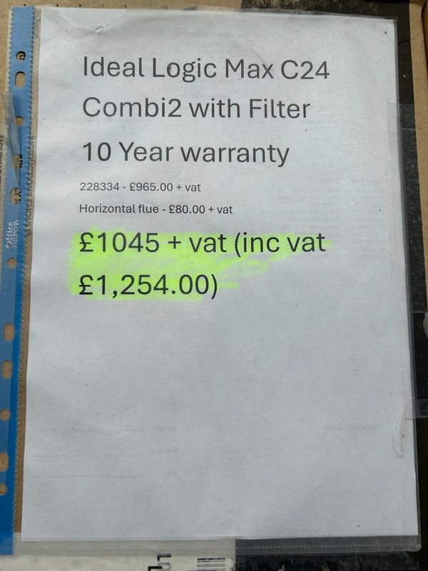 228334PK - LogicMax  24Kw Combi2 with Filter & Std H/Flue - Ideal