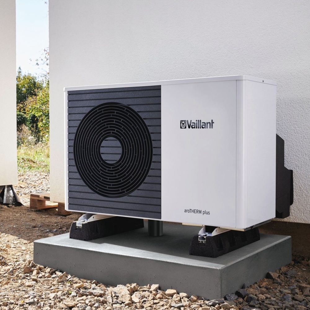 10037211 - Vaillant aroTHERM Plus 3.5kW Air-To-Water Heat Pump