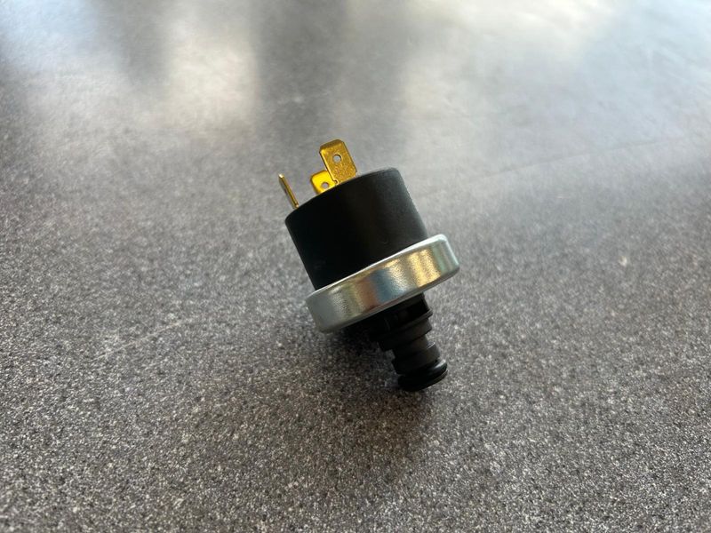 HI29308005 - PRESSURE SWITCH 0.7 BAR - Inta