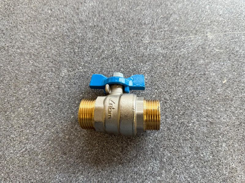 BBV08850512B - BUTTERFLY HANDLE BALL VALVE 3/4" MXM (Blue )