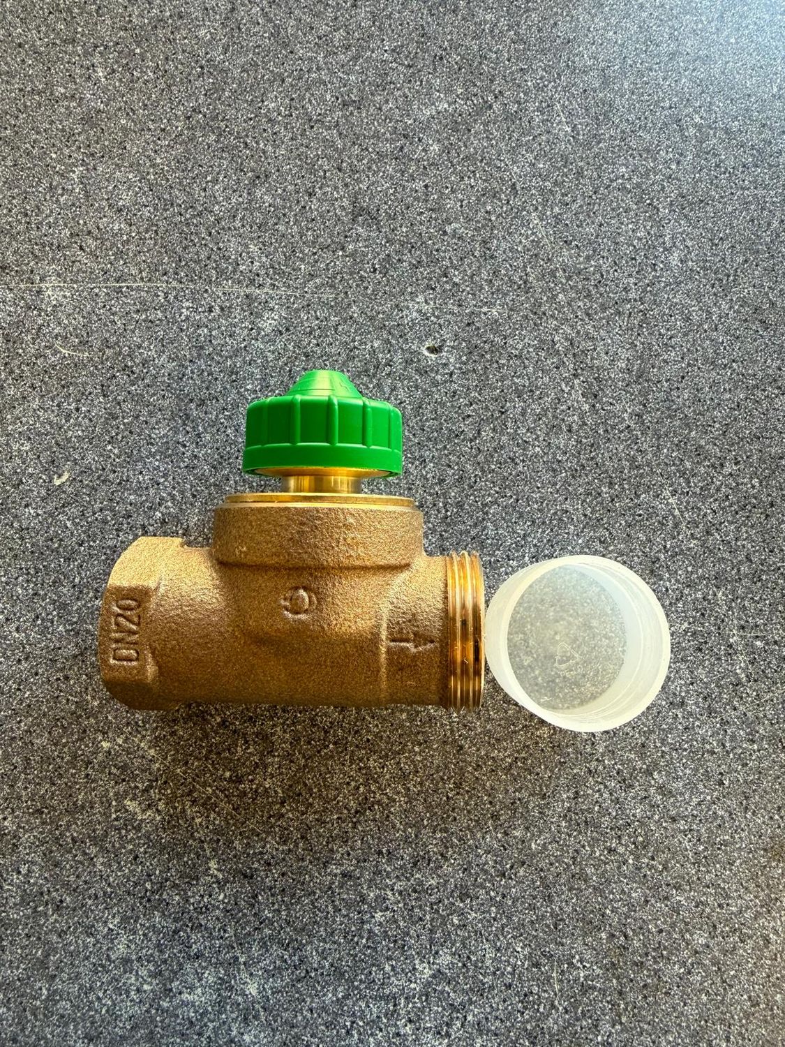BNS990048 - Thermostatic Valve Hot Water - PEWO