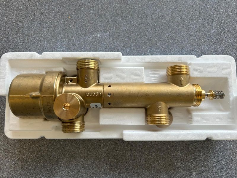 BNS6228KAMO - 3 Way PM Valve