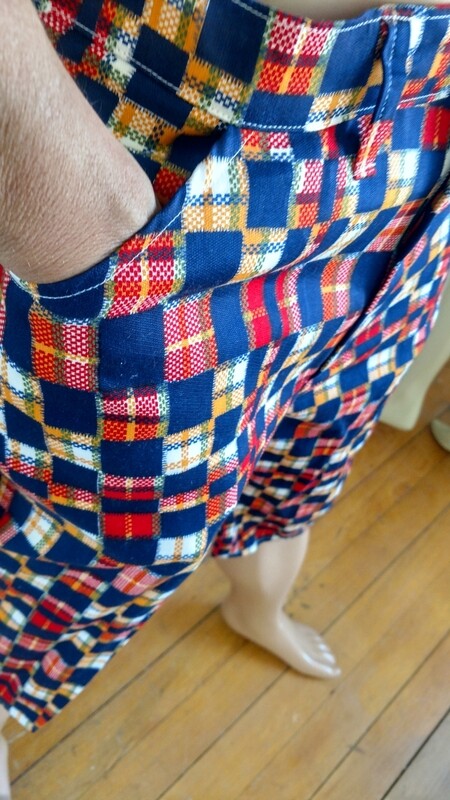 Hermans Eco Shorts pants 70's Plaid squares 34 x 14 Jeans USA