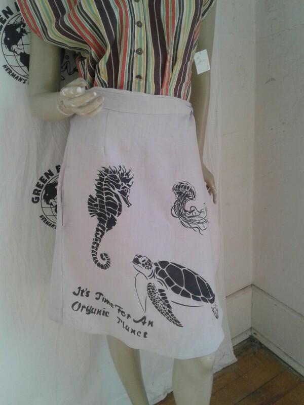 Hermans Hemp Endangered species skirt L made in USA