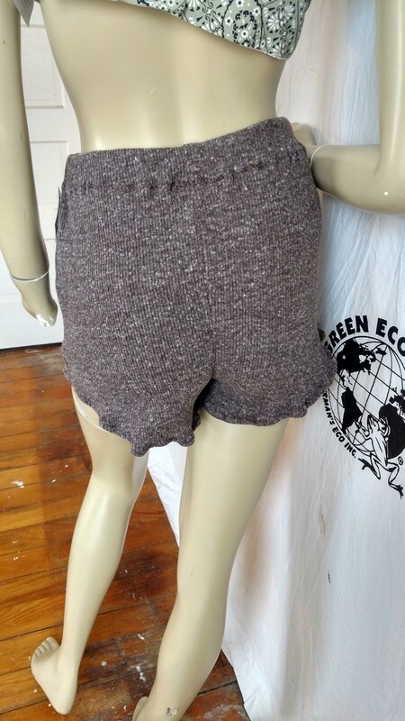 Womens Knit shorts hot pants Med Hermans