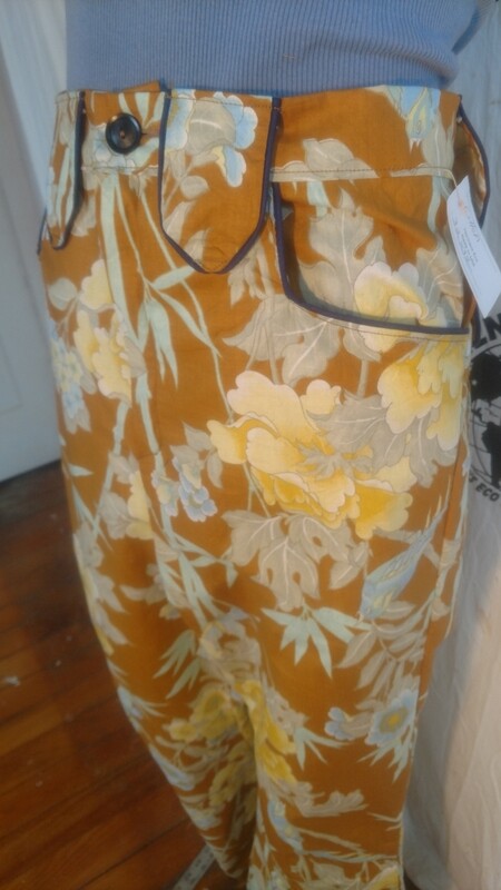 Mens cowboy pants Piped flowers 32 Hermans