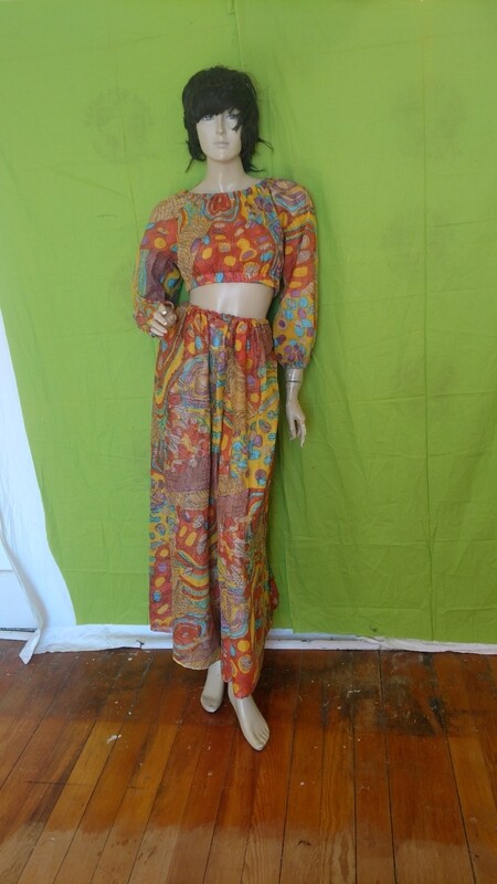 Harem pants crop top set M-L Hermans Eco USA