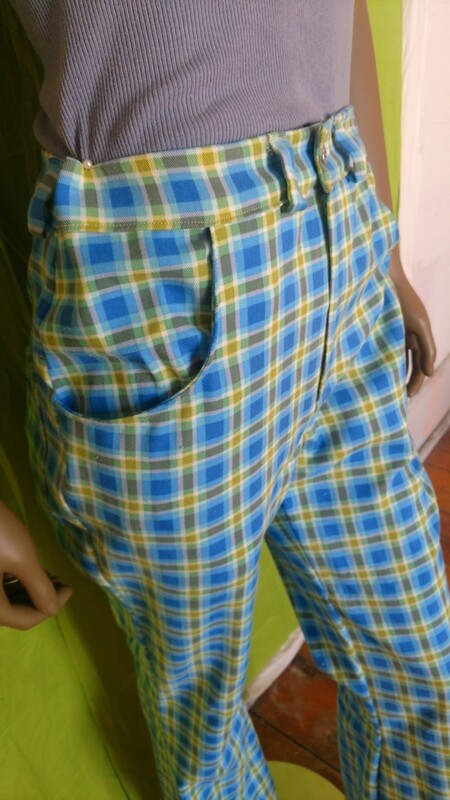 Plaid Bells mens 36 Hermans Eco USA