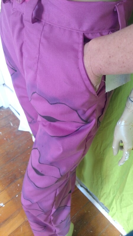 Womens Kiss pants 30 M Hermans