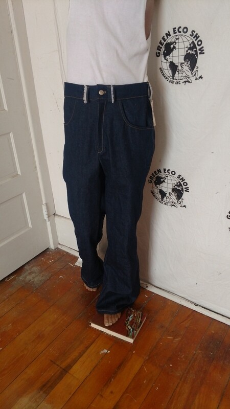Mens bell jeans 31 x 33 high waisted Hermans USA