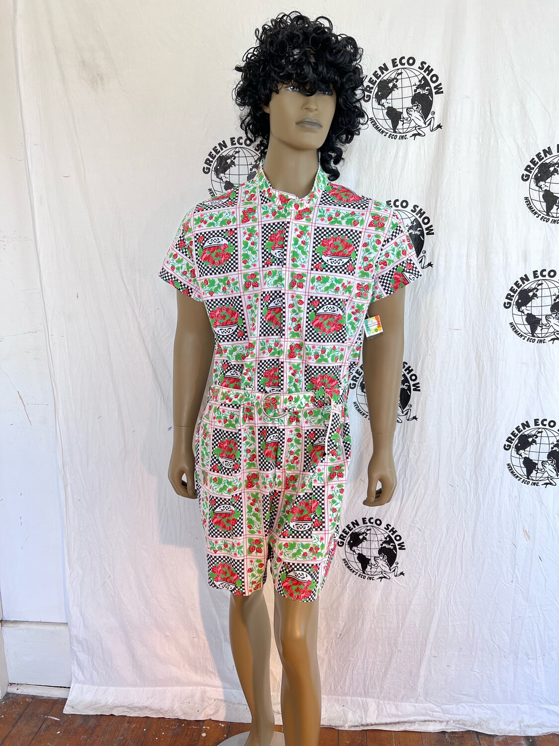 Mens hot Stawberry Romper XL Hermans Eco USA