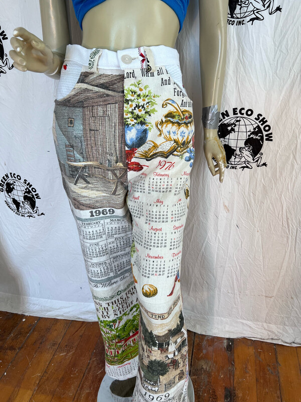 Womens Calendar Pants 29” High Waisted
