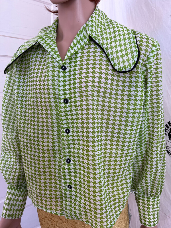 Anna Herman Mens Shirt Big Collar L