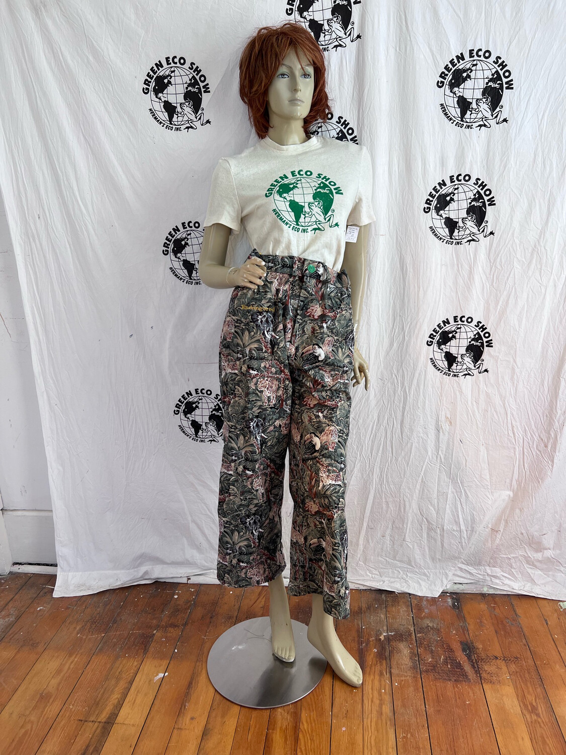 Womens Endangered Species L 32 Pants Tiger Monkeys To an