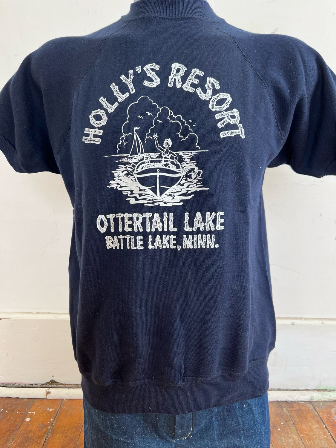 Holly’s Resort Ottertail Lake Sweatshirt L NWOT 60&#39;s
