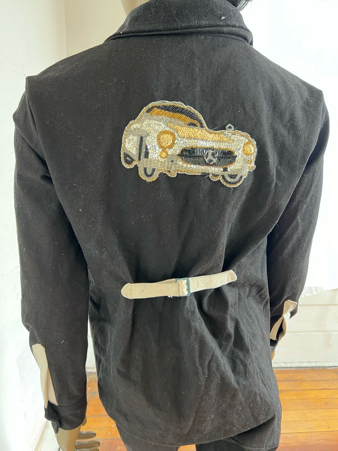 Mens Buckle Back Bells Suit M-L