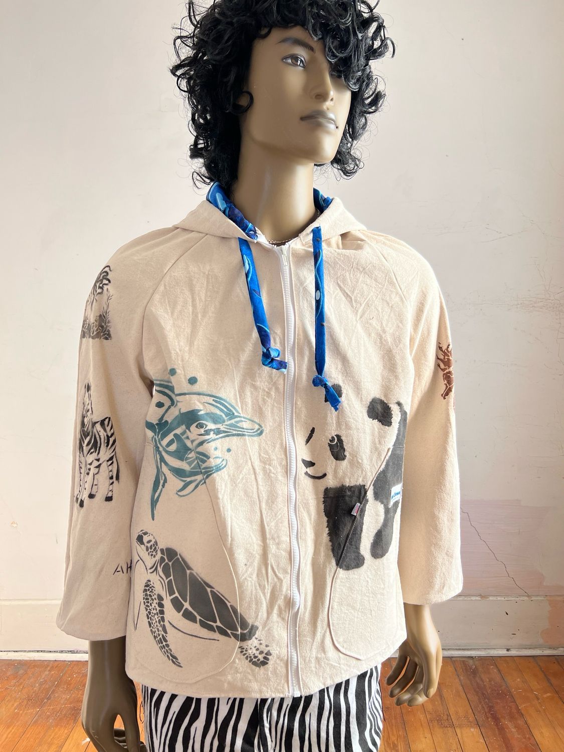 Endangered Species XL Hoodie By Hermans Eco