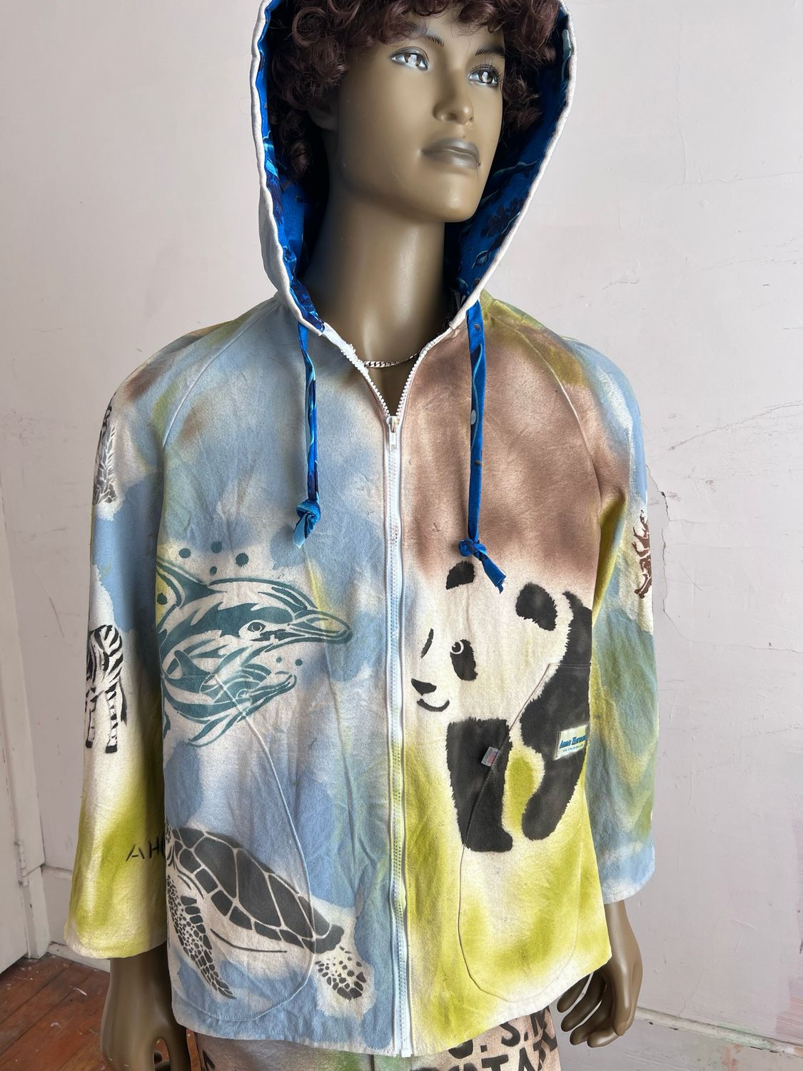 Endangered Species XL Hoodie By Hermans Eco Endangered Species XL Hoodie By Hermans Eco