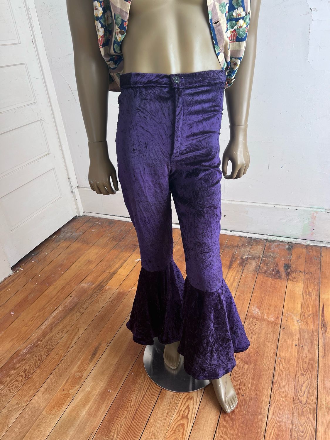 Velveteen Mens Wide Bells Pants 32 X 31 Hermans Velveteen Mens Wide Bells Pants 32 X 31 Hermans