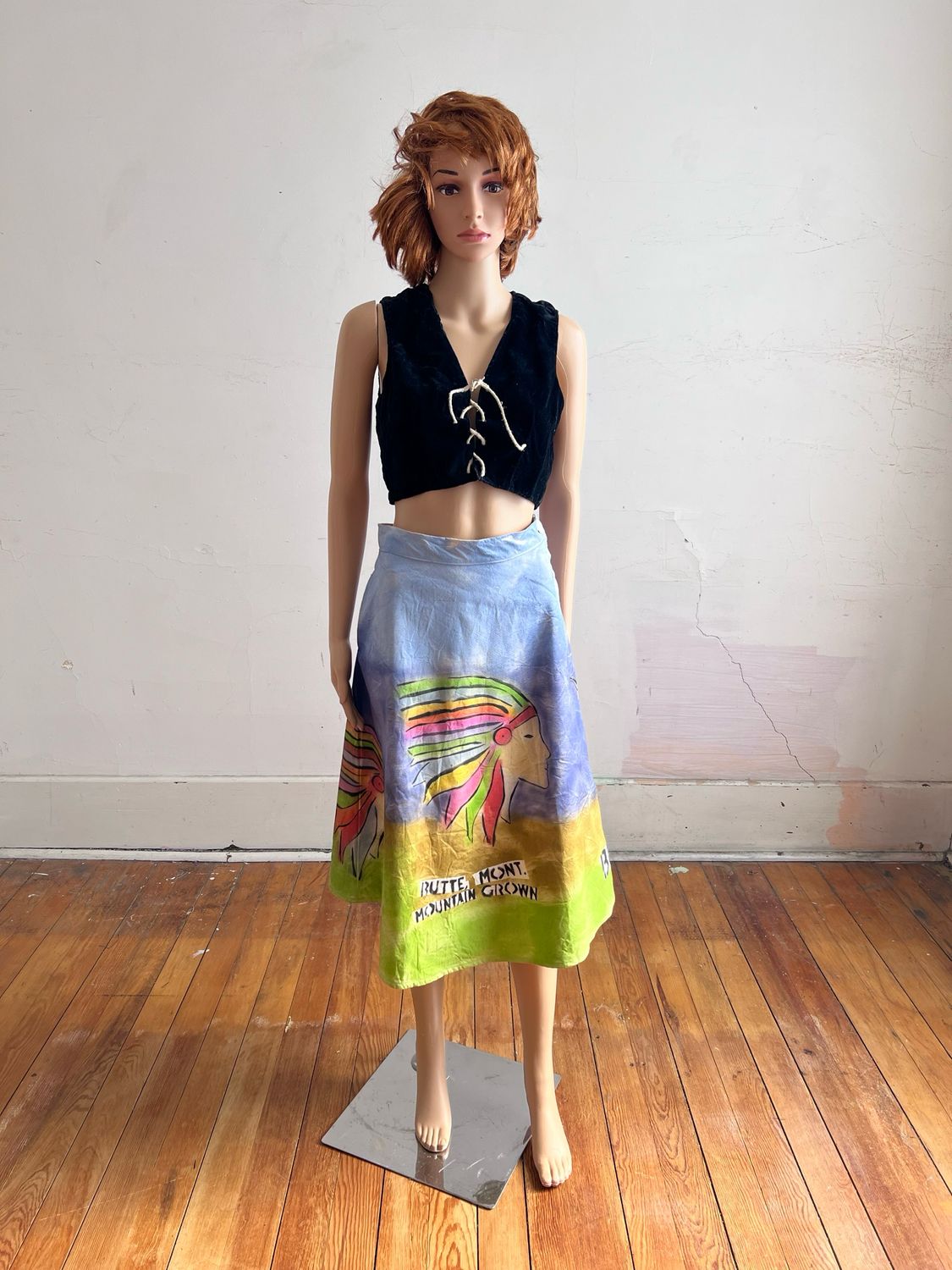 Painted Western Skirt 28” By A Herman Painted Western Skirt 28” By A Herman