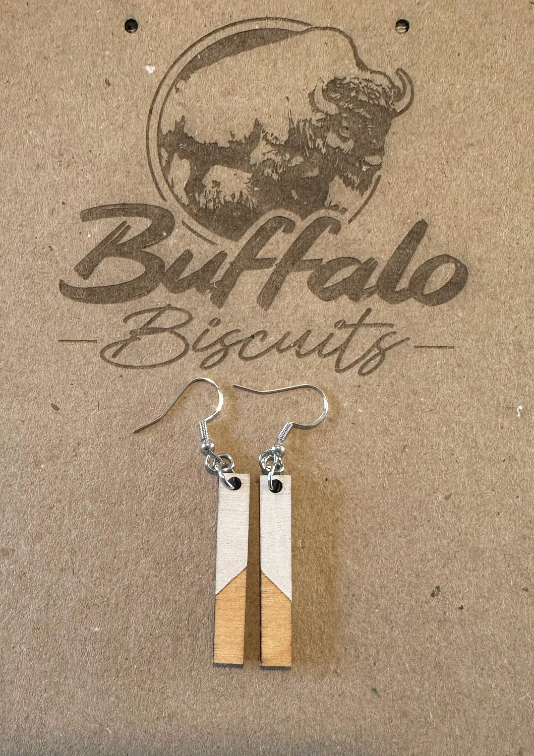 Dangle earrings - white