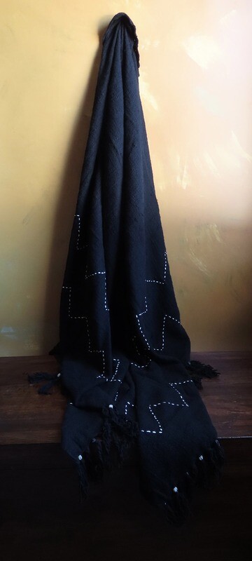 Beaded Throw Blanket - Black