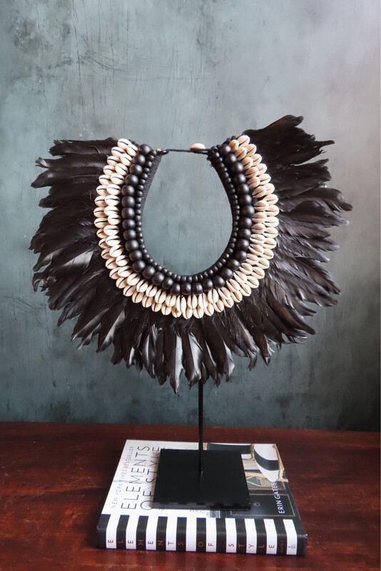 Black Beaded/Shell Necklace Decor