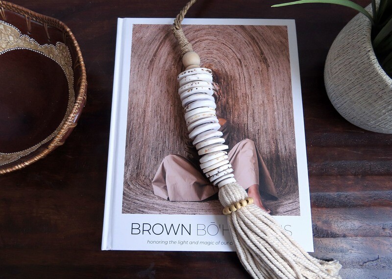 Small Shell Tassel