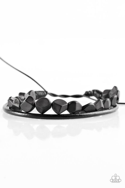Treasure Trail Black-N