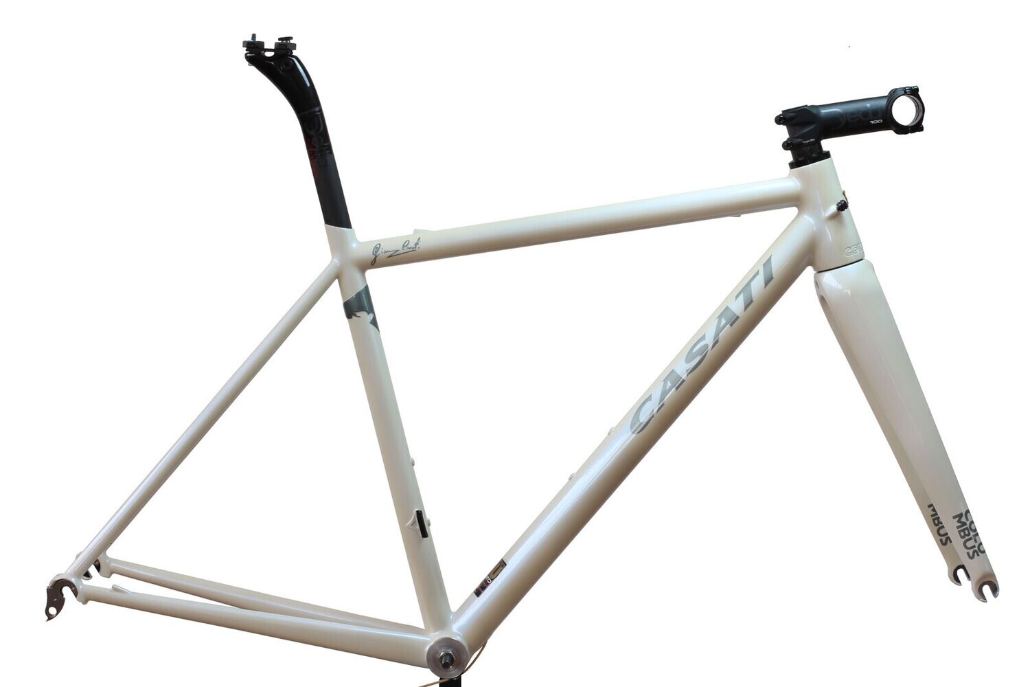 Columbus cento frame hotsell
