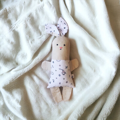 Cuddle Bunny (white)