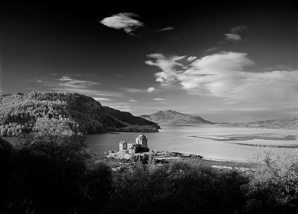 Eilen Donan Castle - Scotland