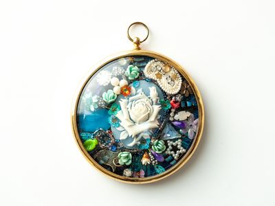 Wall Pendant - Memories