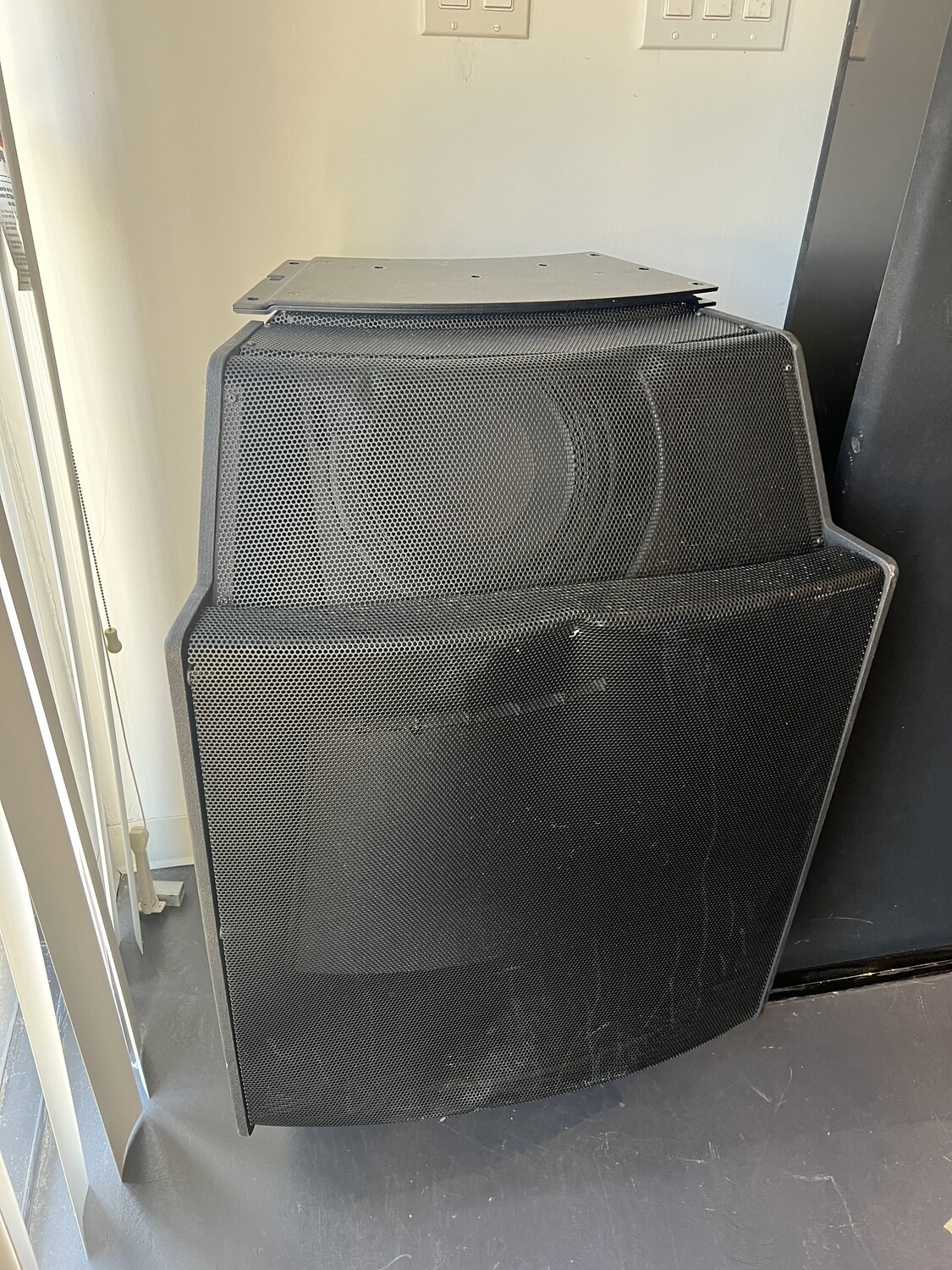 Bose RoomMatch RM12040 Array Module Loudspeaker